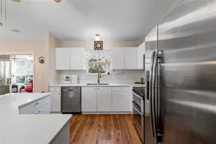 2027 Cipriano Pl, The Villages, FL 32159 - Photo 12