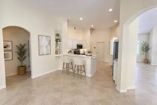 8032 Pine Hollow Dr, Mount Dora, FL 32757 - Photo 10