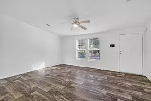 269 Lime St, Wildwood, FL 34785 - Photo 4