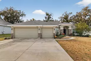 2225 Angel Fish Loop, Leesburg, FL 34748 - Photo 2