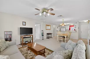 974 Livingston Loop, The Villages, FL 32162 - Photo 10