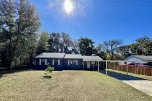 706 Mission Dr, Wildwood, FL 34785 - Photo 22