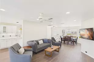 1601 Chavez Ct, The Villages, FL 32159 - Photo 6