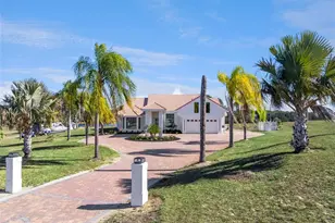 17850 Coralwood Ln, Groveland, FL 34736 - Photo 6