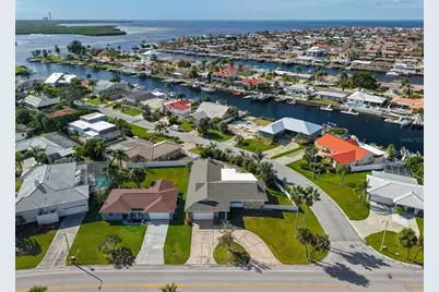 3848 Topsail Trail, New Port Richey, FL 34652 - Photo 4