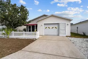 2603 Olivarez Way, The Villages, FL 32162 - Photo 2