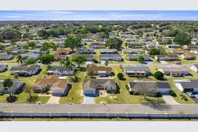 17866 SE 108th Court, Summerfield, FL 34491 - Photo 34