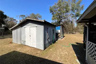 20735 SE Hwy 42, Umatilla, FL 32784 - Photo 12