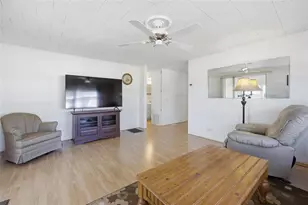 3896 Picciola Rd, Fruitland Park, FL 34731 - Photo 8