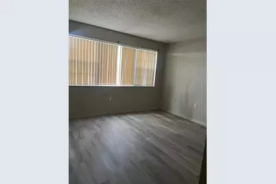 4300 Baywood Boulevard #B105, Mount Dora, FL 32757 - Photo 6