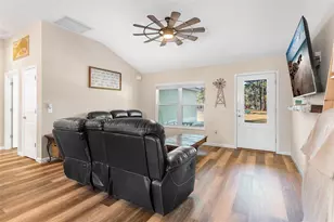 2495 County Rd 245D, Oxford, FL 34484 - Photo 8