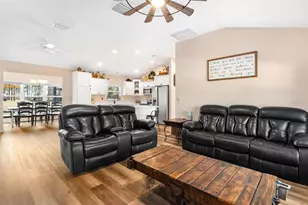 2495 County Rd 245D, Oxford, FL 34484 - Photo 6