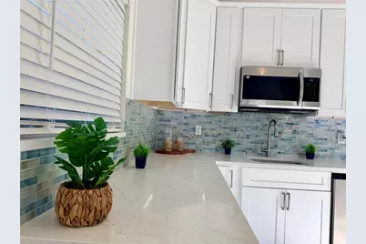 9469 SE 49th Terrace, Webster, FL 33597 - Photo 12