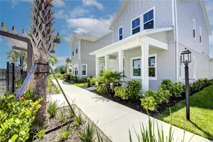134 Bragg Ln, Lakewood Ranch, FL 34240 - Photo 4