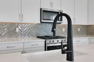 130 Bragg Ln, Lakewood Ranch, FL 34240 - Photo 12