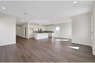 130 Bragg Lane, Lakewood Ranch, FL 34240 - Photo 8