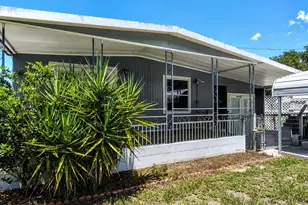 1158 Cr 439, Lake Panasoffkee, FL 33538 - Photo 2