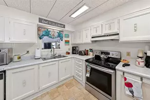 1018 Southland Dr, Tavares, FL 32778 - Photo 12