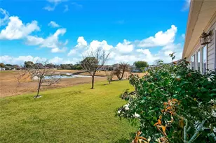 33012 Pennbrooke Pkwy, Leesburg, FL 34748 - Photo 32