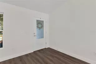 2011 Edgewood Ave, Leesburg, FL 34748 - Photo 6