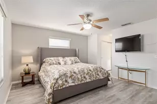 335 San Marino Dr, The Villages, FL 32159 - Photo 18