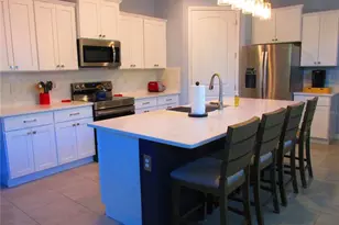 17325 Blazing Star Cir, Clermont, FL 34714 - Photo 8