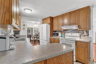 141 Parkland Dr, Eustis, FL 32726 - Photo 16