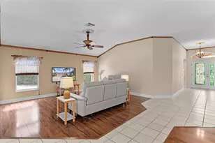 758 Moore Terrace, The Villages, FL 32162 - Photo 10