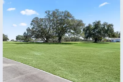 920 Saint Andrews Boulevard, The Villages, FL 32159 - Photo 4
