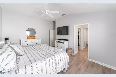 4345 Broad Street, The Villages, FL 32163 - Photo 12