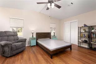 605 Rainbow Blvd, Lady Lake, FL 32159 - Photo 10