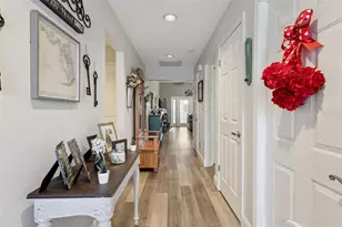 916 Belle Oak Dr, Leesburg, FL 34748 - Photo 2