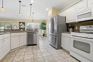 7240 SE 172nd Hazelwood Loop, The Villages, FL 32162 - Photo 12