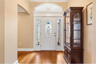 752 Baisley Trail, The Villages, FL 32162 - Photo 4