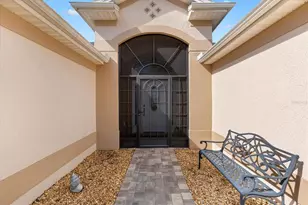 752 Baisley Trail, The Villages, FL 32162 - Photo 2