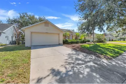 16812 Rockwell Heights Lane, Clermont, FL 34711 - Photo 2