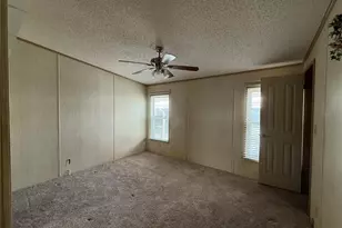 805 Oak Blvd, Wildwood, FL 34785 - Photo 10