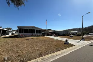 805 Oak Blvd, Wildwood, FL 34785 - Photo 2