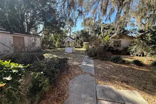 12314 Virginia Dr, Leesburg, FL 34788 - Photo 14