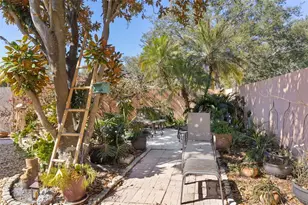 1025 Avalon Ave, The Villages, FL 32159 - Photo 20