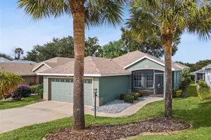 6002 Armada St, Tavares, FL 32778 - Photo 2