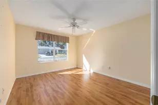 829 Evelynton Loop, The Villages, FL 32162 - Photo 16