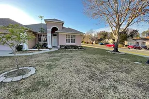 201 Goldie St, Leesburg, FL 34748 - Photo 2