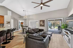 319 Eastridge Dr, Eustis, FL 32726 - Photo 6