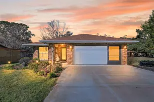 35653 Calla Ct, Leesburg, FL 34788 - Photo 1