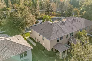 2916 Royal Tuscan Ln, Valrico, FL 33594 - Photo 4