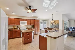 1052 Becker Ave, The Villages, FL 32163 - Photo 12