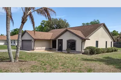 5308 Old Hickory Lane, Fruitland Park, FL 34731 - Photo 2