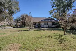 13 Hermosa Dr, Eustis, FL 32726 - Photo 4