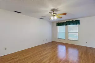 13 Hermosa Dr, Eustis, FL 32726 - Photo 28